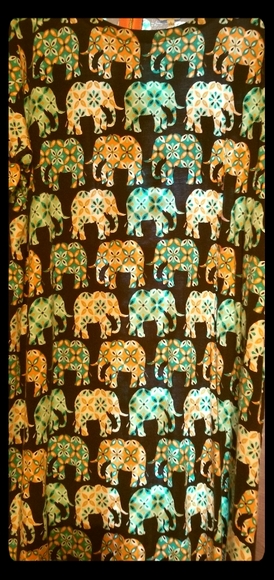 Dresses - Picture 1 of 4